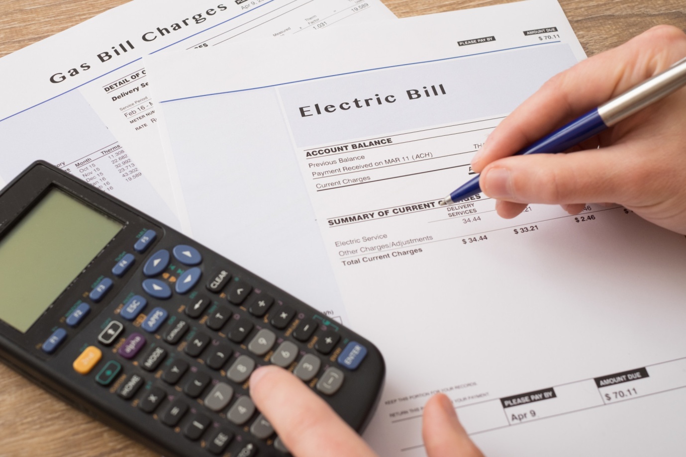 5 Smart Ways to Drastically Lower Your Electric Bill