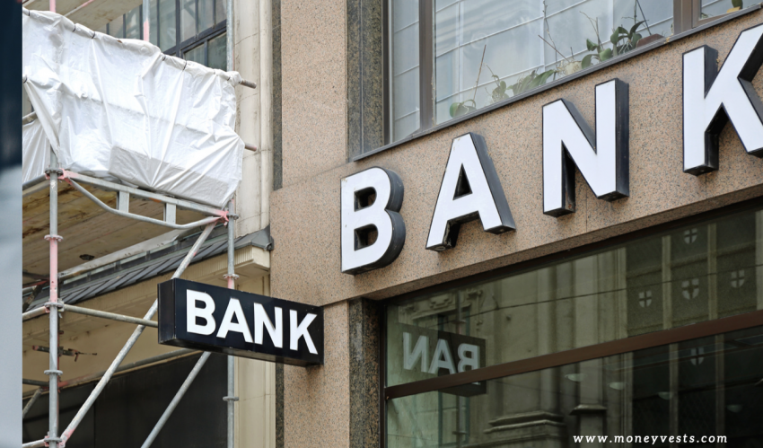 Where do banks make the most money?