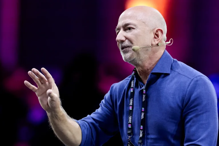 Jeff Bezos says some Americans should pay zero federal income tax