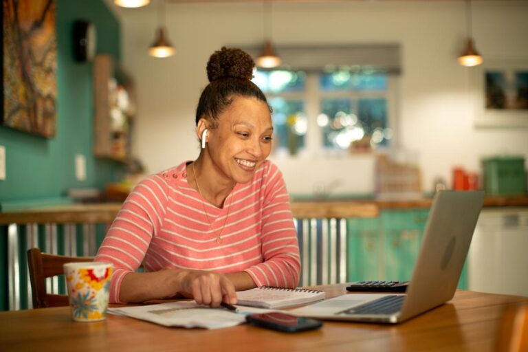 These 5 high-yield savings accounts have no minimum balance requirement