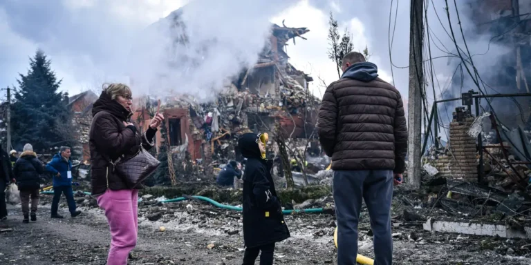 US Special Ops Vets Train Ukrainians to Keep Each Other Alive