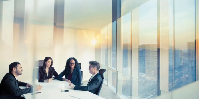 CFO-pay-surged-8-last-year—and-long-term-incentives-account-for.jpg CFO pay surged 8% last year—and long-term incentives account for 63% of the average package