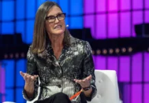 Cathie Wood buys $529.7 million of popular new stock Cathie Wood buys $529.7 million of popular new stock