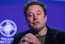 Elon Musk was the world’s first trillionaire for 12 days Elon Musk was the world's first trillionaire for 12 days