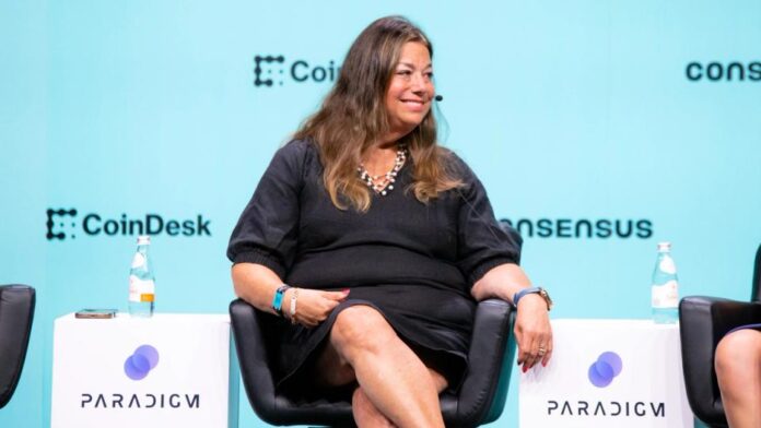Franklin Templeton is teaming up with MoonPay to let big investors swap stablecoins for yields 24/7