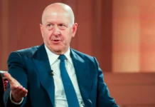 Goldman CEO: Entry-Level Hiring May ‘Contract a Little’ With AI Goldman CEO: Entry-Level Hiring May 'Contract a Little' With AI