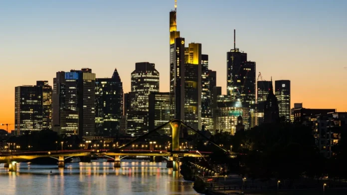 JPMorgan: European Stocks Are Attractively Cheap After Oil Price Slump
