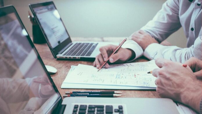 Mounting-AI-costs-and-weaker-performance-are-driving-investors-toward.jpg Mounting AI costs and weaker performance are driving investors toward AI infrastructure