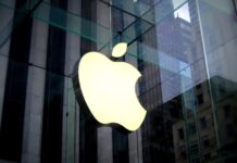 Apple left fake bitcoin wallet on App Store after $875,000 theft report, lawsuit says Apple left fake bitcoin wallet on App Store after $875,000 theft report, lawsuit says