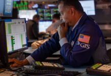 Crypto’s favorite $90 trillion trading product is coming to Wall Street, but big banks are taking it slow Crypto’s favorite $90 trillion trading product is coming to Wall Street, but big banks are taking it slow