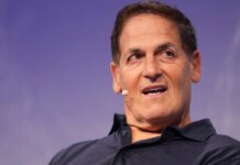 Mark Cuban: Solution to income inequality is giving every worker, from CEO to janitor, company stock Mark Cuban: Solution to income inequality is giving every worker, from CEO to janitor, company stock