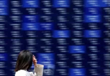 Oil spikes, Wall Street drops as US-Iran tensions rebuild Oil spikes, Wall Street drops as US-Iran tensions rebuild