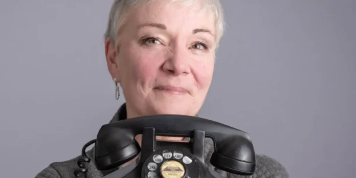 Phone-Lady-Mary-Jane-Copps-Helps-Young-Workers-Overcome-Fears.webp Phone Lady Mary Jane Copps Helps Young Workers Overcome Fears