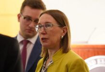 SEC’s Pierce warns some DeFi vaults, onchain lending may fall under securities laws SEC's Pierce warns some DeFi vaults, onchain lending may fall under securities laws