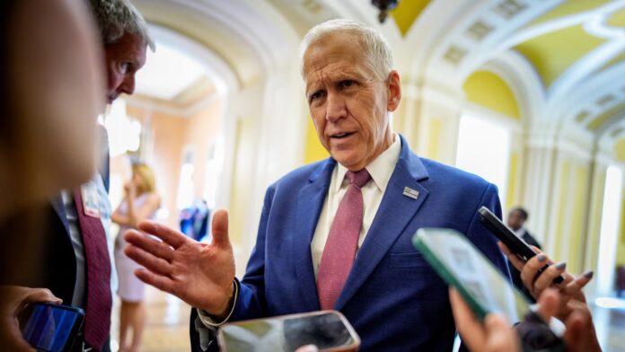 Senators-said-to-strike-idea-to-toughen-Trumps-concession-on.jpg Senators said to strike idea to toughen Trump's concession on Clarity Act's crypto limits