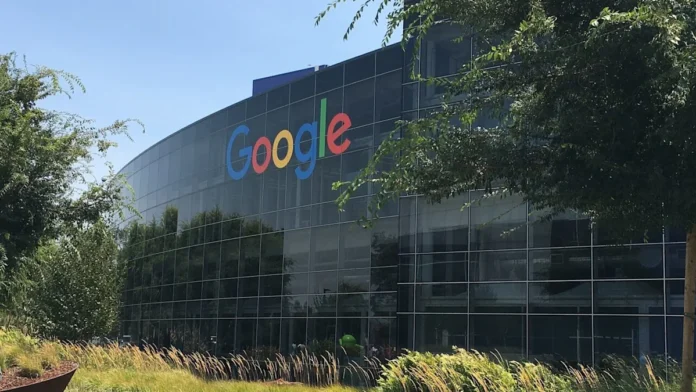 Verizon-signs-1-billion-dark-fiber-deal-for-Google-data-centers.com2Fen2Fblockspace_7022F32ef279b5477f350bfe98e339c5ab001.webp Verizon signs $1 billion dark-fiber deal for Google data centers: Reuters