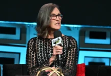 Cathie Wood sells $5.5 million of surging tech stock Cathie Wood sells $5.5 million of surging tech stock