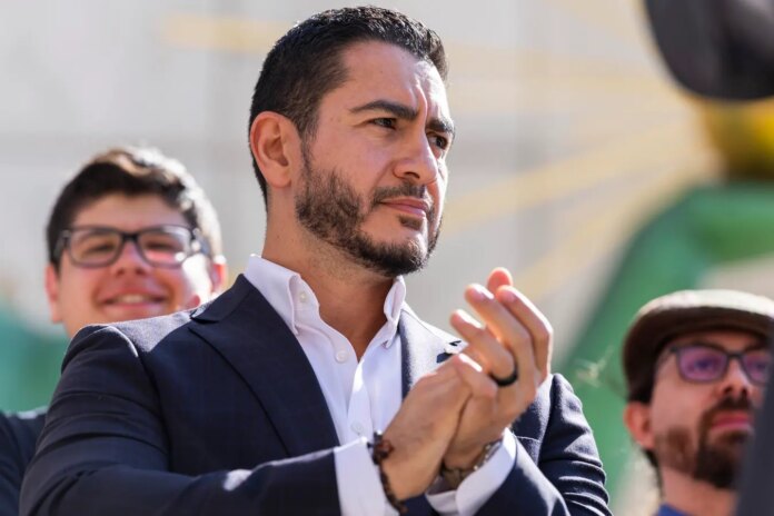 Centrists-Line-Up-Behind-El-Sayed-After-Democratic-Primary-Win.jpg Centrists Line Up Behind El-Sayed After Democratic Primary Win