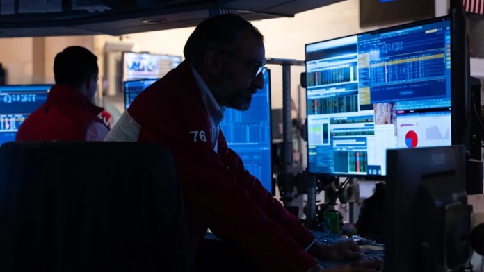 Dow drops 350 points as Treasury yields rise, Walmart stock falls