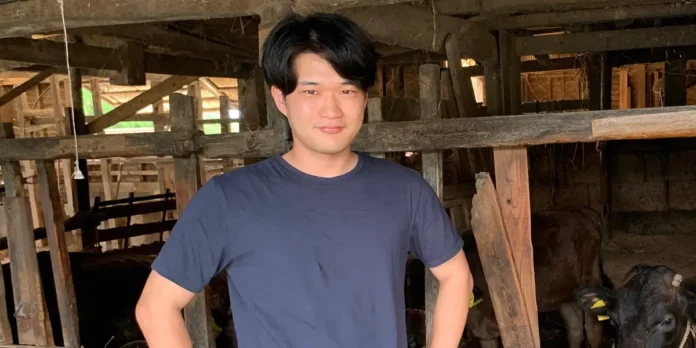 He-Moved-Back-to-Japan-for-a-New-Career-His.webp He Moved Back to Japan for a New Career: His Grandparents' Wagyu Farm