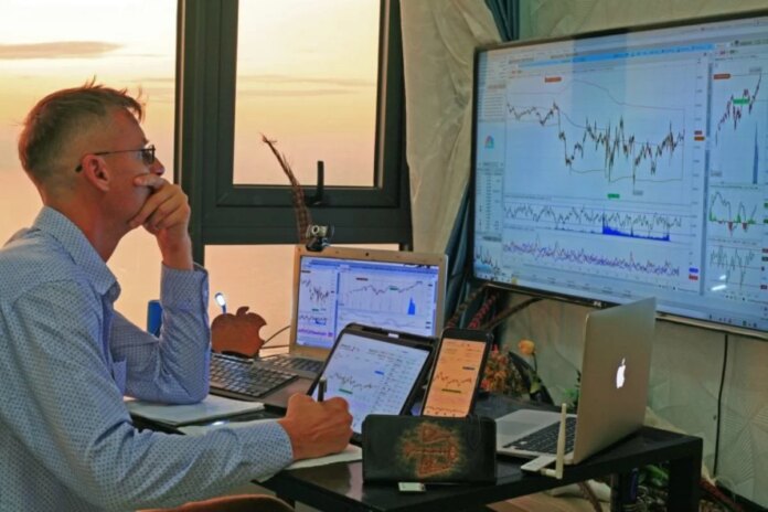 Josh-Brown-Says-‘Take-a-Break-From-AI-CapEx-World.jpg Josh Brown Says ‘Take a Break From AI CapEx World,’ Highlights His 2 Top Healthcare Stock Picks