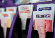 Powerball jackpot climbs to $905 million. What you’d pocket after taxes, and what to do with the rest. Powerball jackpot climbs to $905 million. What you’d pocket after taxes, and what to do with the rest.