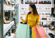 Resort destination mall and hotel seek Chapter 11 bankruptcy Resort destination mall and hotel seek Chapter 11 bankruptcy