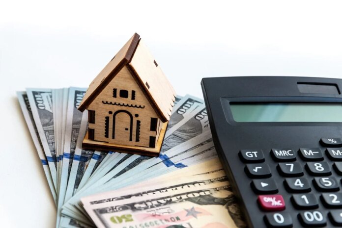 Rocket Companies Slips as Mortgage Stocks Struggle: Can RKT Catch Up With UWM and Radian?