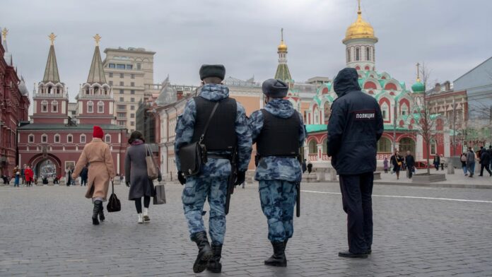 Russian security agents arrest over 20 in alleged crypto network linked to Ukraine