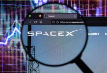 SpaceX Stock Lands Upgrade, Rocket Lab Surges After Electron Mission SpaceX Stock Lands Upgrade, Rocket Lab Surges After Electron Mission