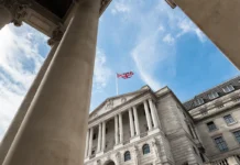 U.S. debt tops $40 trillion. How soaring federal debt affects you personally. U.S. debt tops $40 trillion. How soaring federal debt affects you personally.