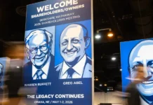 Warren Buffett’s Successor Starts Spending Berkshire’s Cash Mountain Warren Buffett's Successor Starts Spending Berkshire's Cash Mountain