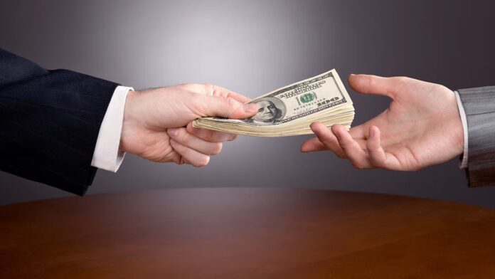 XRP-holders-can-now-borrow-RLUSD-on-Ethereum-through-280.jpg XRP holders can now borrow RLUSD on Ethereum through $280 million lending pool