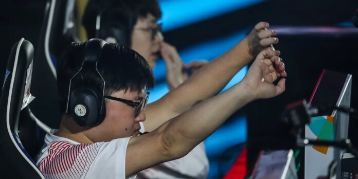 A-500000-career-gone-at-25-esports-injury-crisis-is.jpg A $500,000 career, gone at 25: esports' injury crisis is forcing teams to build sports-medicine staffs