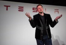 Billionaire has 5-word response to Elon Musk’s Tesla chart Billionaire has 5-word response to Elon Musk's Tesla chart