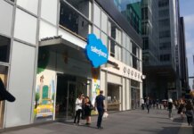“The New Clippy”: Benioff Uses Salesforce’s Biggest Product Launch in Years to Challenge Microsoft “The New Clippy”: Benioff Uses Salesforce’s Biggest Product Launch in Years to Challenge Microsoft