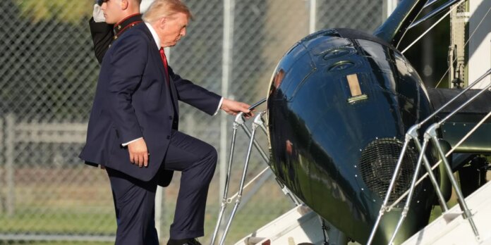Trump-signs-sanctions-bill-that-threatens-up-to-100-tariffs.jpg Trump signs sanctions bill that threatens up to 100% tariffs on top importers of Russian energy