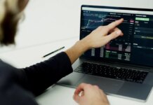 UiPath, Inc. (PATH) Stock Has AI Potential, But Slowing Growth Keeps Investors Cautious UiPath, Inc. (PATH) Stock Has AI Potential, But Slowing Growth Keeps Investors Cautious
