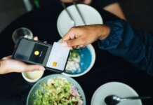 5 Things to Ask a Credit Card Processor Before Signing a Contract 5 Things to Ask a Credit Card Processor Before Signing a Contract