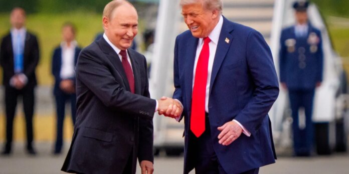 Bond-yields-closely-track-diesel-prices-now-and-Trumps-deal.jpg Bond yields closely track diesel prices now, and Trump's deal with Putin may be too little too late