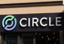 Circle defends USDC economics as stablecoin rivals court its partners with bigger cut Circle defends USDC economics as stablecoin rivals court its partners with bigger cut