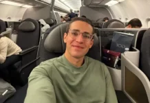 How a Travel Expert Makes an Economy Flight Feel Like an Upgrade How a Travel Expert Makes an Economy Flight Feel Like an Upgrade