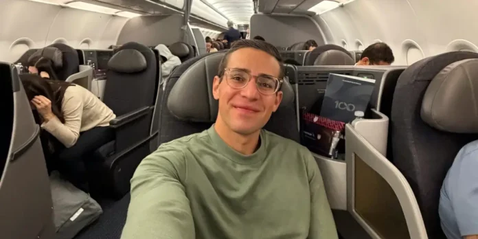 How a Travel Expert Makes an Economy Flight Feel Like an Upgrade