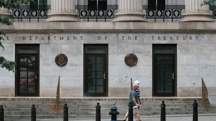 U.S. scraps proposed $10,000 reporting rule for for crypto sent to private wallets